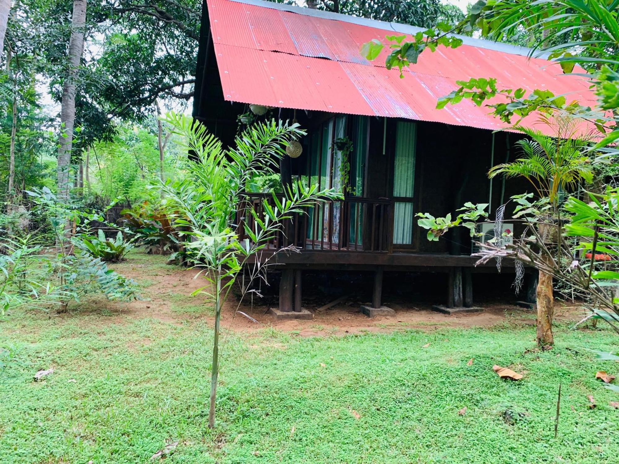 Nature World Jungle Paradise Udawalawe Ngoại thất bức ảnh