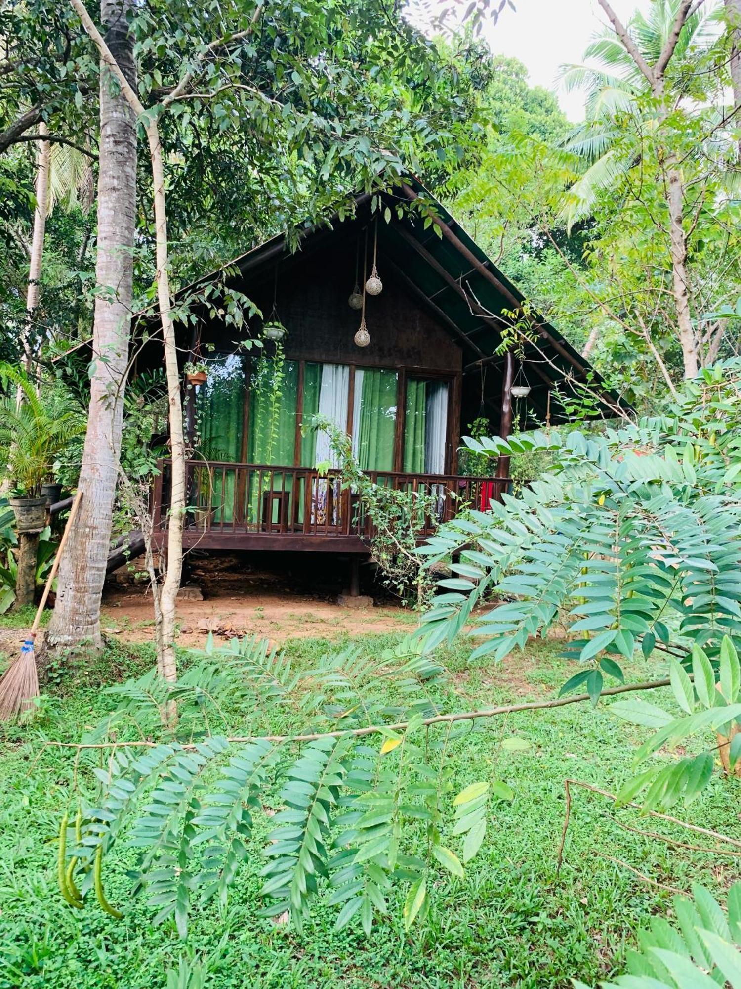 Nature World Jungle Paradise Udawalawe Ngoại thất bức ảnh